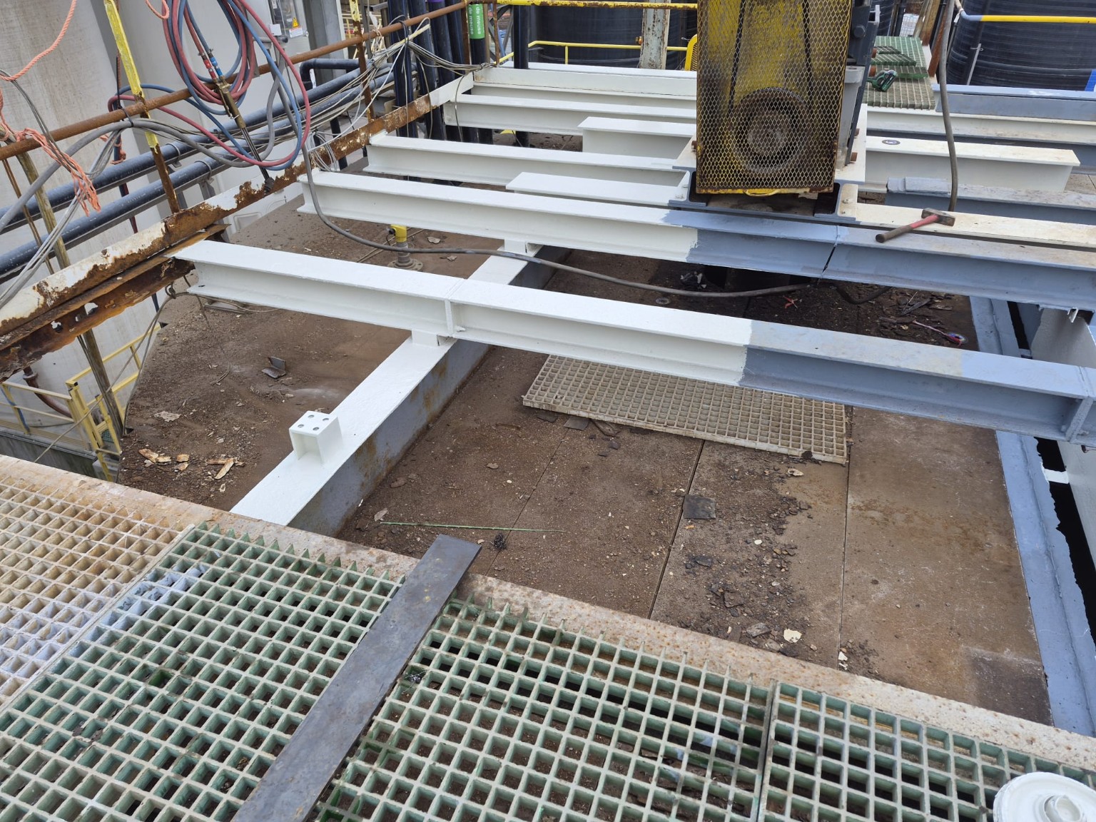 Rénovation de la structure métallique industrielle — étape 21