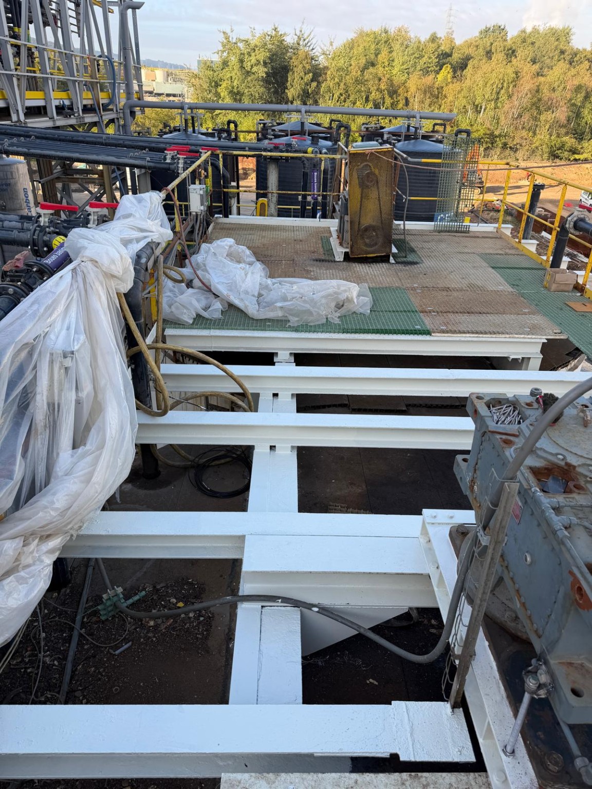 Rénovation de la structure métallique industrielle — étape 28